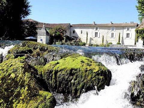 Chambre d’hôte pour 2 personnes, avec jardin en Charente - 3
