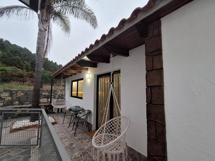 La Campestre with Sea Views, Private Terrace and Wi-Fi in Llano de Méndez, La Guancha