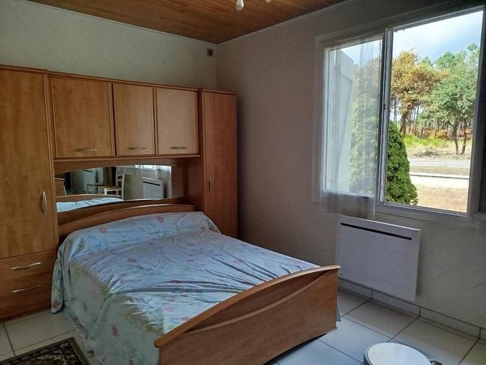 Location de vacances pour 7 personnes, avec jardin à Lesperon - 4