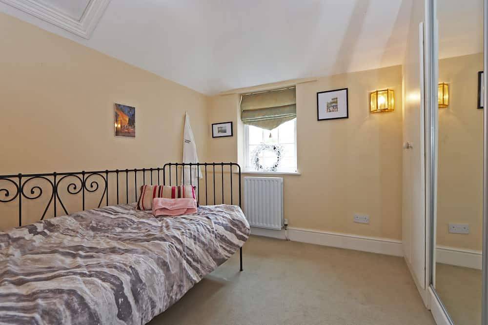 Entire apartment, Compton House Snug - your home from home in Newark-on-Trent, Nottinghamshire