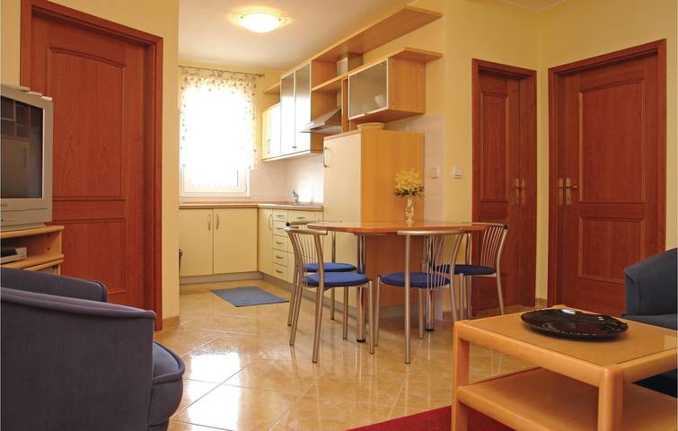 Ferienwohnung für 4 Personen, mit Terrasse in Novigrad - 2