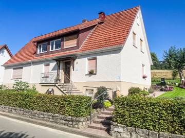 Ferienwohnung für 4 Personen, mit Balkon und Garten sowie Ausblick, mit Haustier in Lügde