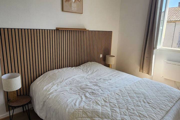 Apartamento entero, Bright 80-square-meter, 3-bedroom apartment in Condom, Gers