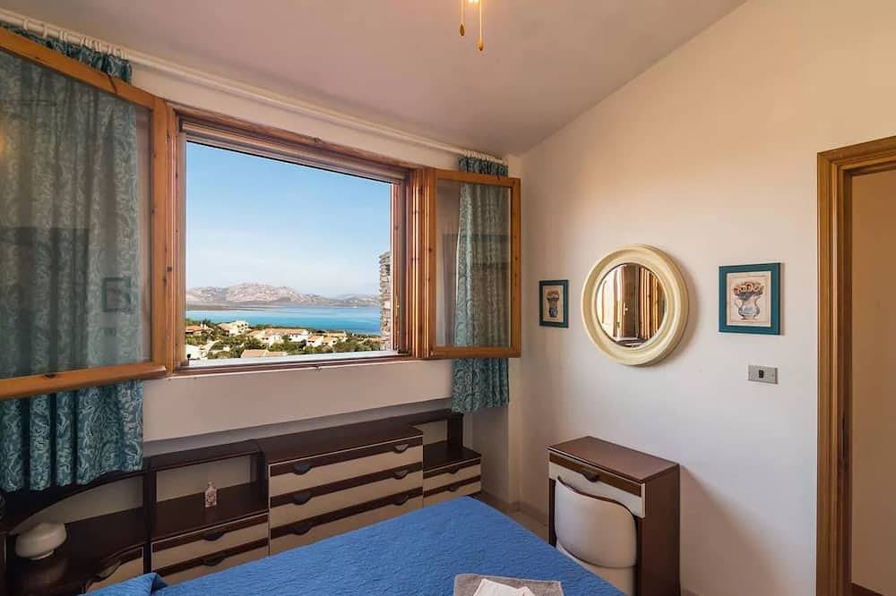 Entire apartment, Holiday home in a secluded location in Stintino, Nurra