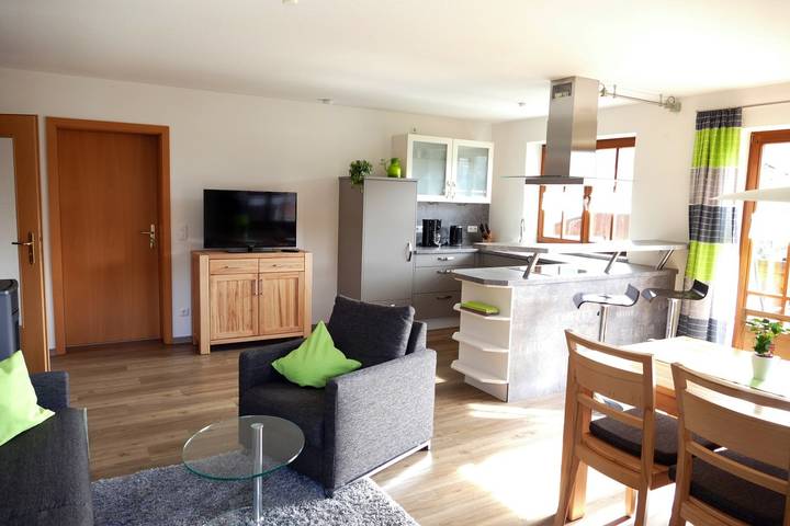 Ferienwohnung für 4 Personen, mit Balkon im Allgäu - 2