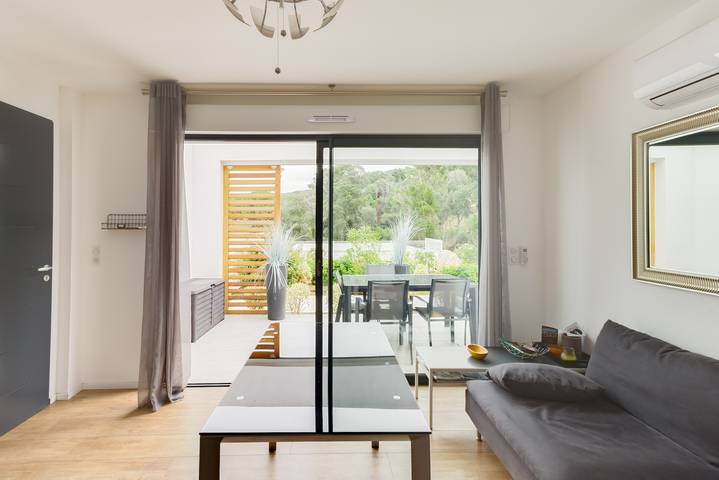 Gîte pour 6 personnes, avec terrasse à Coti-Chiavari - 2