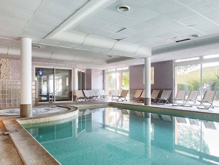 Camping pour 2 personnes, avec Bassin pour enfant et Sauna