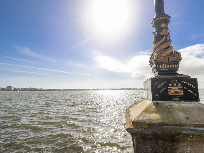 Ganze Wohnung, Flat 17 Golden Gates in Sandbanks, Poole