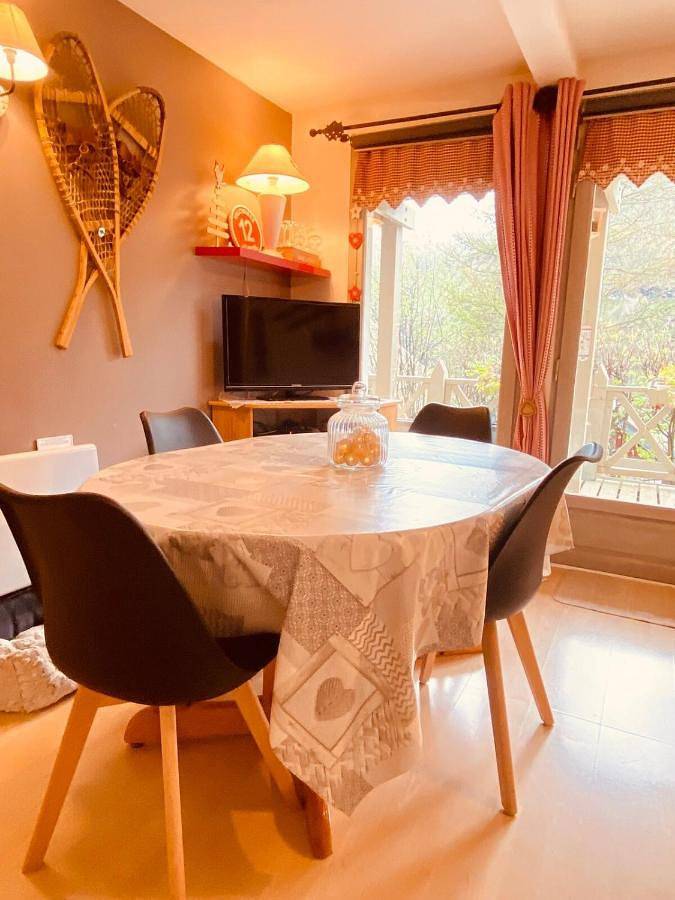 Chalet pour 6 personnes, avec terrasse ainsi que jardin et vue dans La Foux d'Allos - 4