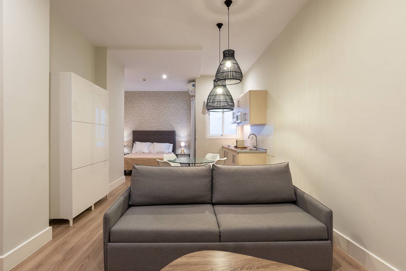 Entire studio, Studio for 4 people in Malaga Centro Historico, Malaga