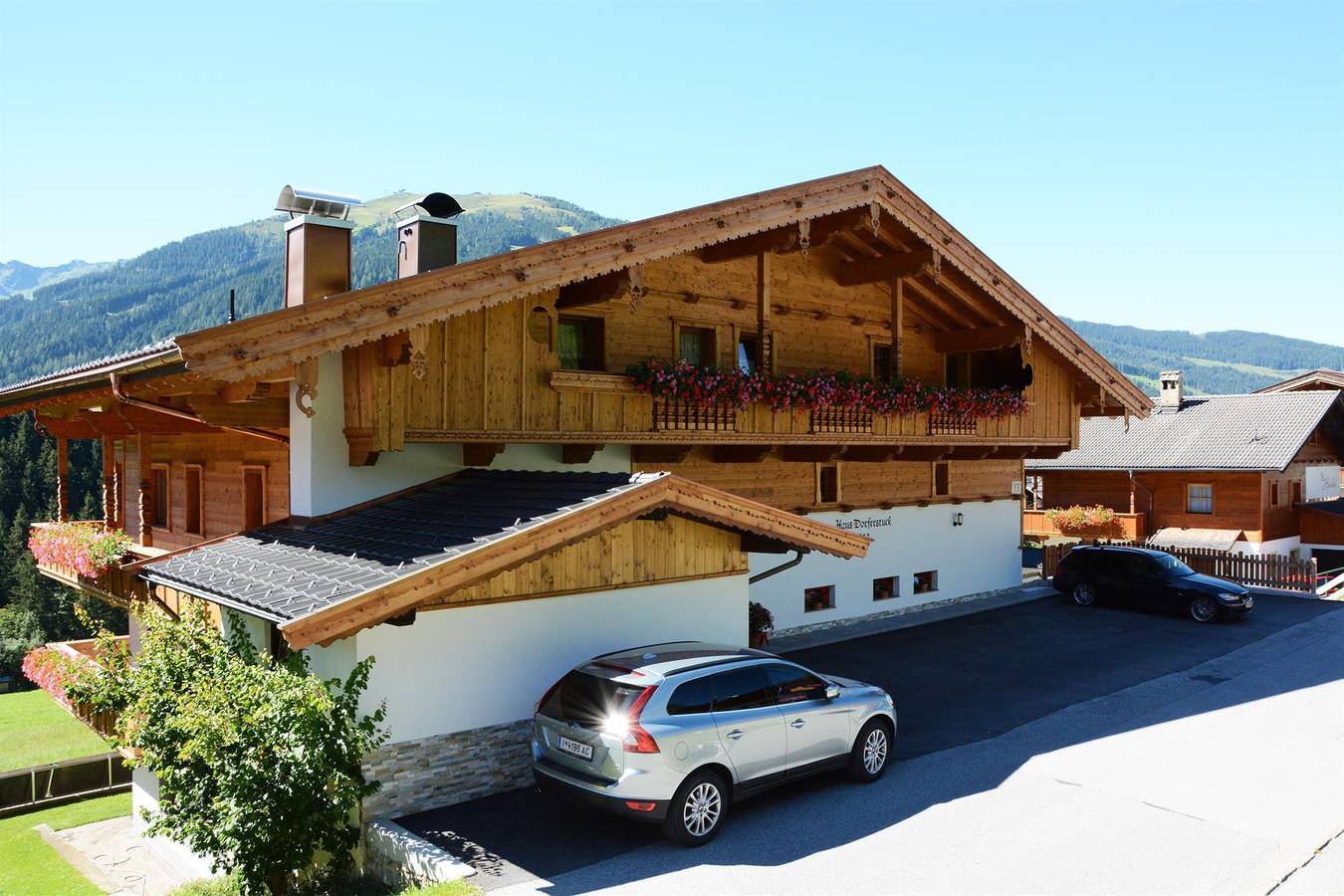 Ganze Ferienwohnung, Appartement 1 in Alpbach, Kaisergebirge