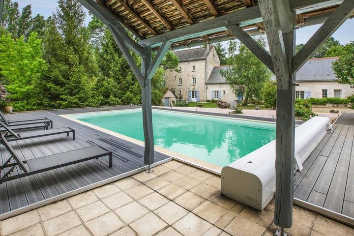 Location de vacances pour 4 personnes, avec piscine et jardin ainsi que vue et vue sur le lac à Reugny - 2