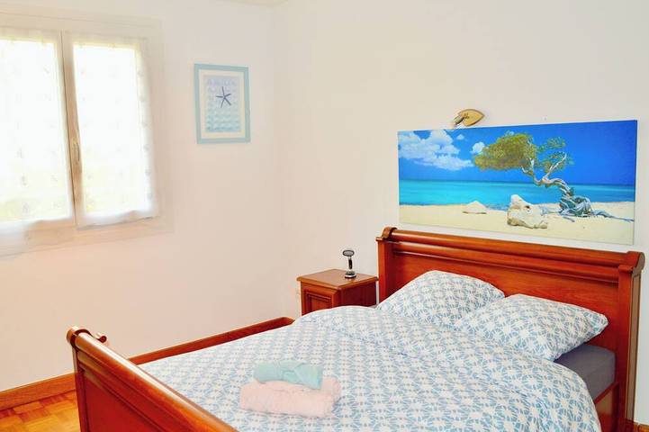 Garden House 3bedrooms, parkingfree, wifi, 15minlr in Nieul-sur-Mer, La Rochelle und Umgebung