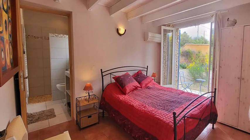 Location de vacances pour 9 personnes, avec piscine et jardin à Villes-sur-Auzon - 4