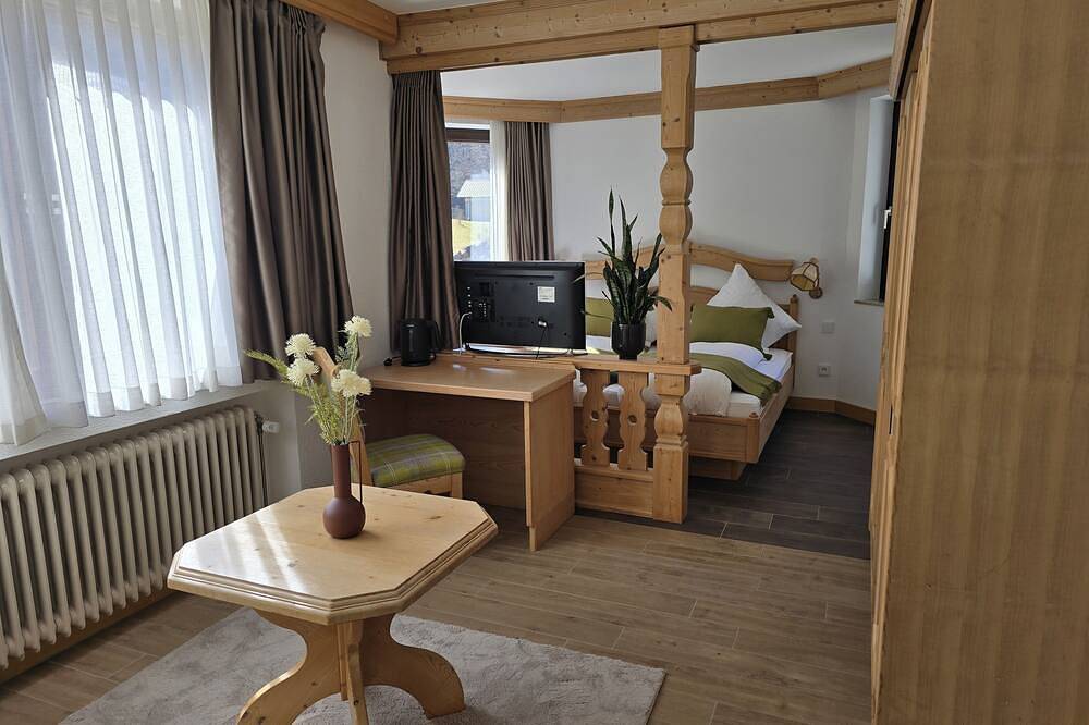 Ganze Wohnung, Doppelzimmer für 4 Gäste mit 24m² in Schönau an der Brend in Schönau a.d.Brend, Rhön-Bayern