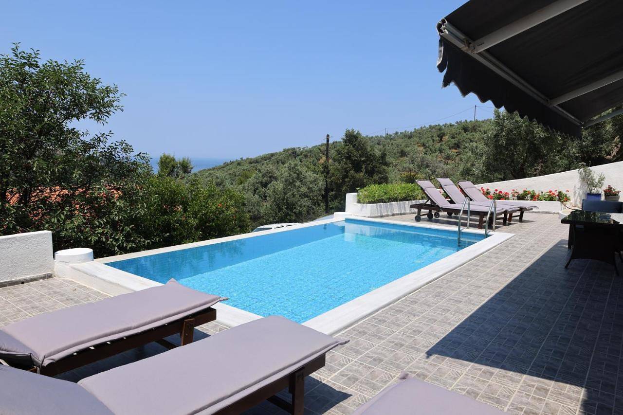 Ganze Wohnung, Villa Lia-Skiathos-Private Pool- in Kalyvia, Sporaden
