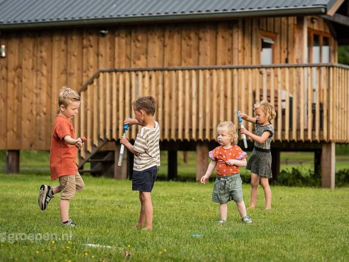 Ferienhaus für 16 Personen, mit Terrasse, kinderfreundlich