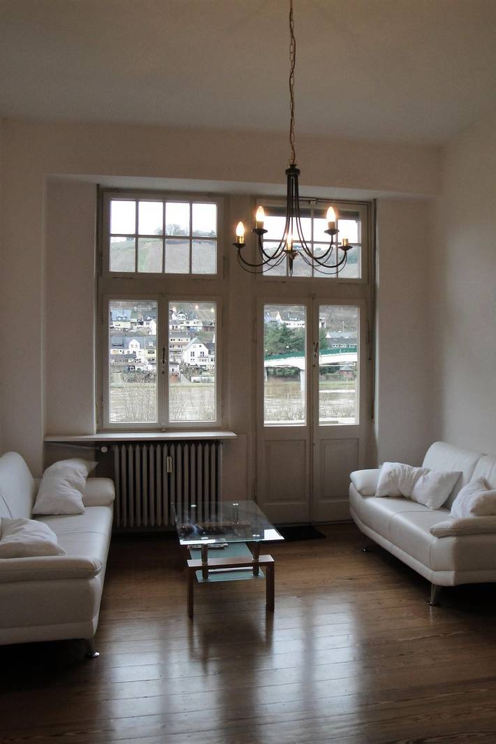 Ferienwohnung für 6 Personen, mit Balkon und Terrasse in Zell Stadt (Mosel) - 3