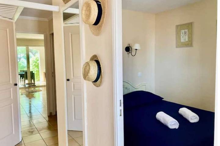 Appartement entier, Les Restanques rez jardin 2063 in Grimaud, Côte méditerranéenne (France)