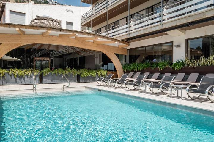 Hôtel pour 2 personnes, avec piscine et jardin