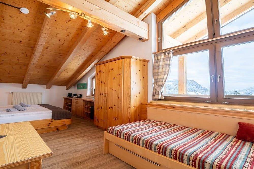 Familienzimmer Gasselhöhe, 2 Schlafräume - Familienhotel Unterreith in Forstau, Ski Amadé
