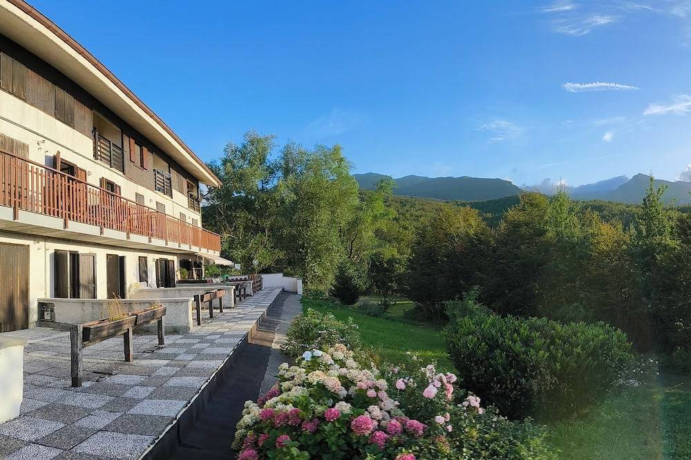 Ganze Wohnung, Casa Dani Parco Cento Laghi in Monchio delle Corti, Alta Via dei Parchi