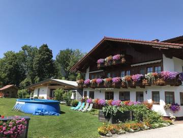 Hütte für 2 Personen, mit Garten und Sauna in Schladming
