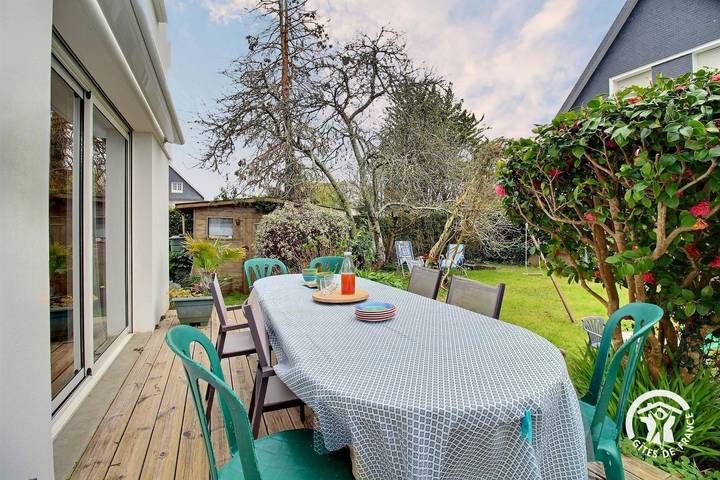 Gîte pour 12 personnes, avec jardin à Ploemeur - 3