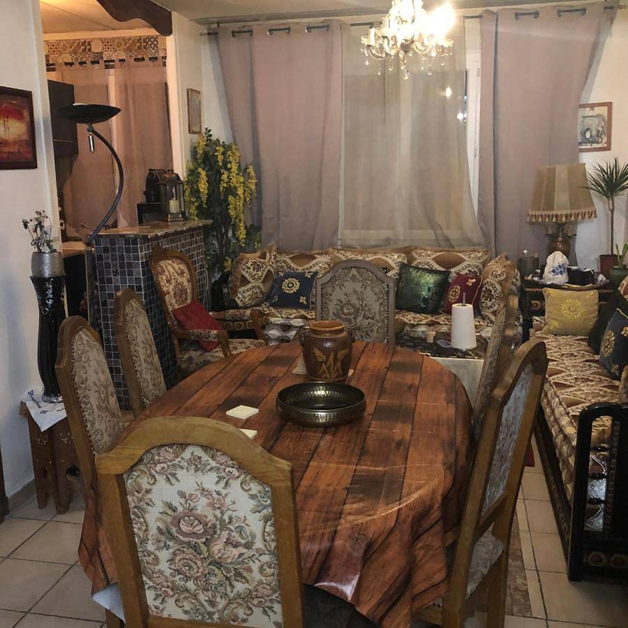 Appartement de vacances entier, Double Room in Creil, Oise