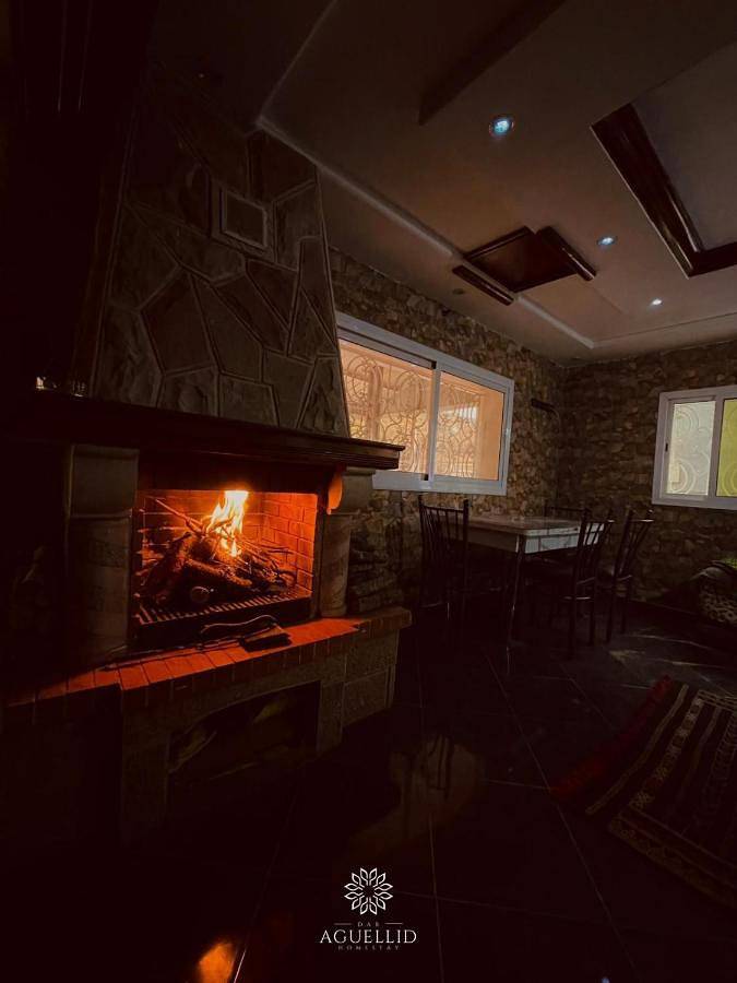 Maison d’hôte pour 12 personnes, avec piscine et terrasse, animaux acceptés