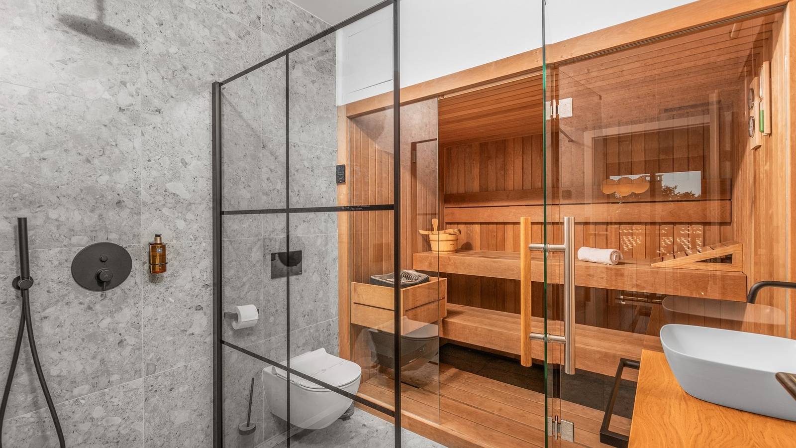 Moderne Villa Pedena Kadumi mit Swimmingpool, Whirlpool und sauna in Grad Poreč, Porec und Umgebung