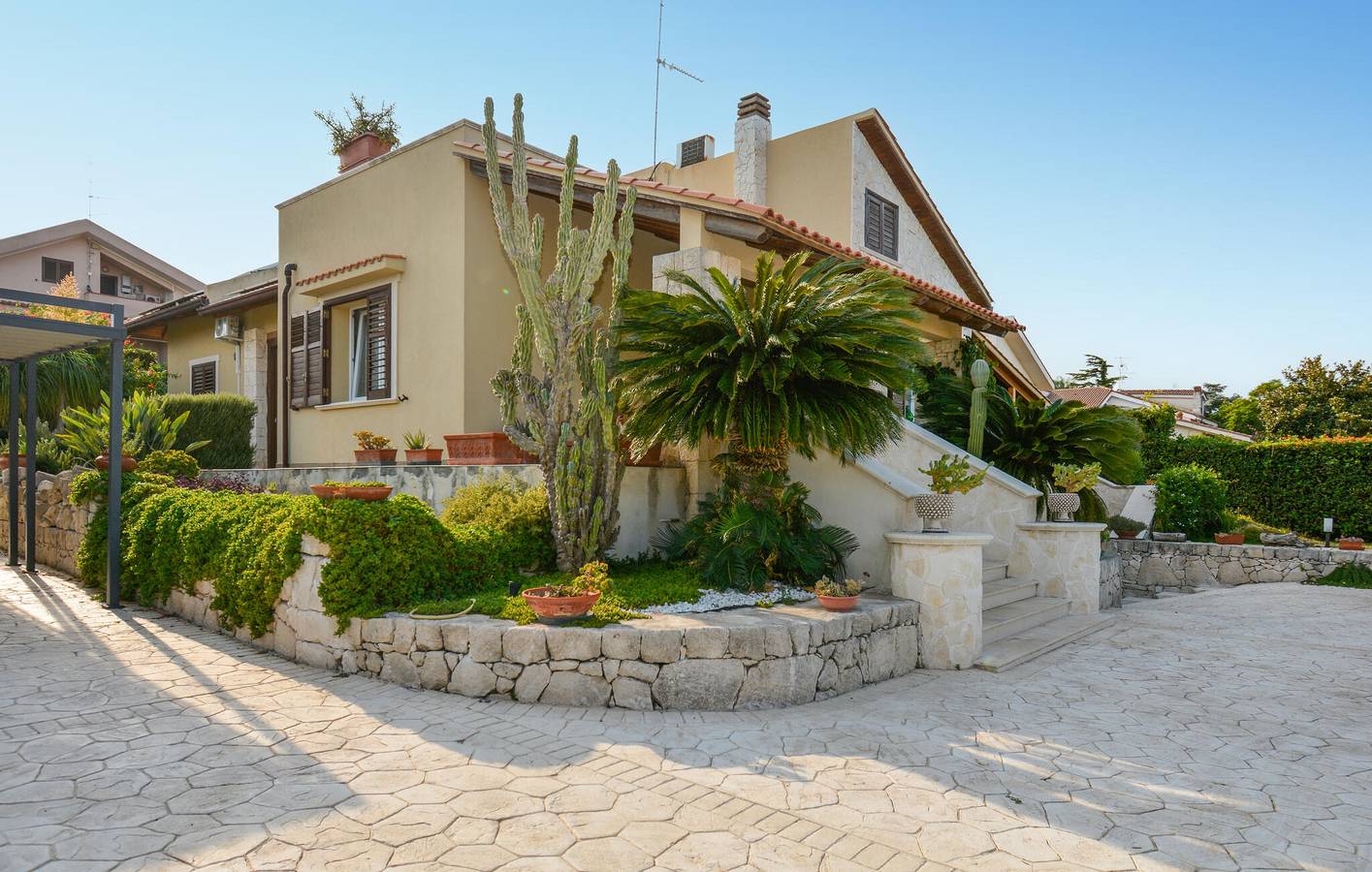 Apartamento con vistas al mar, piscina, terraza y aparcamiento - Augusta in Augusta (Sicilia), Augusta (Municipio)