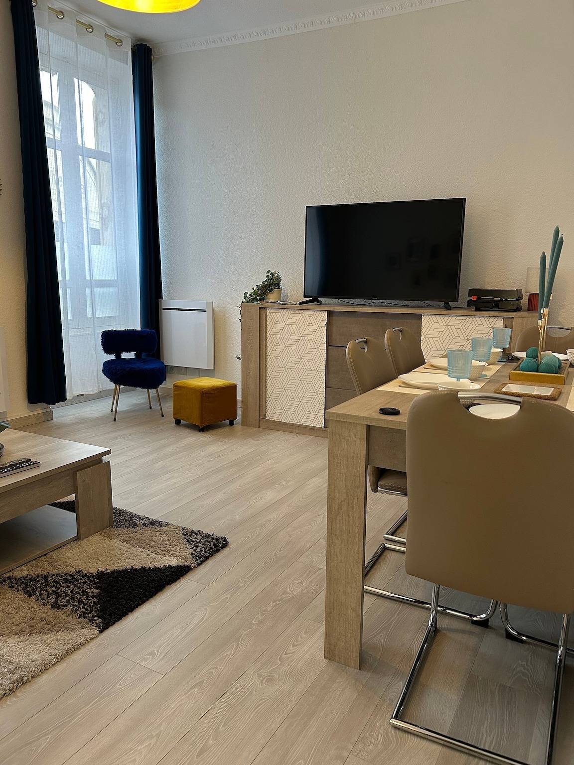 Ganze Wohnung, Apartment 'Casa Azul – Nevers Nähe Bahnhof' in Nevers, Nièvre