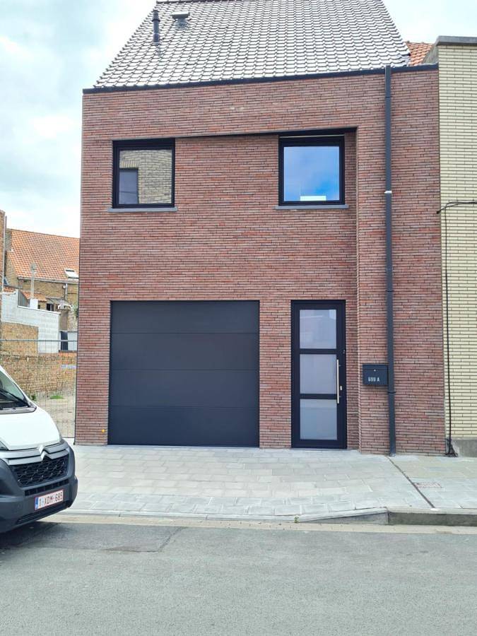 Three-Bedroom House in Ville d'Ostende, Oostende