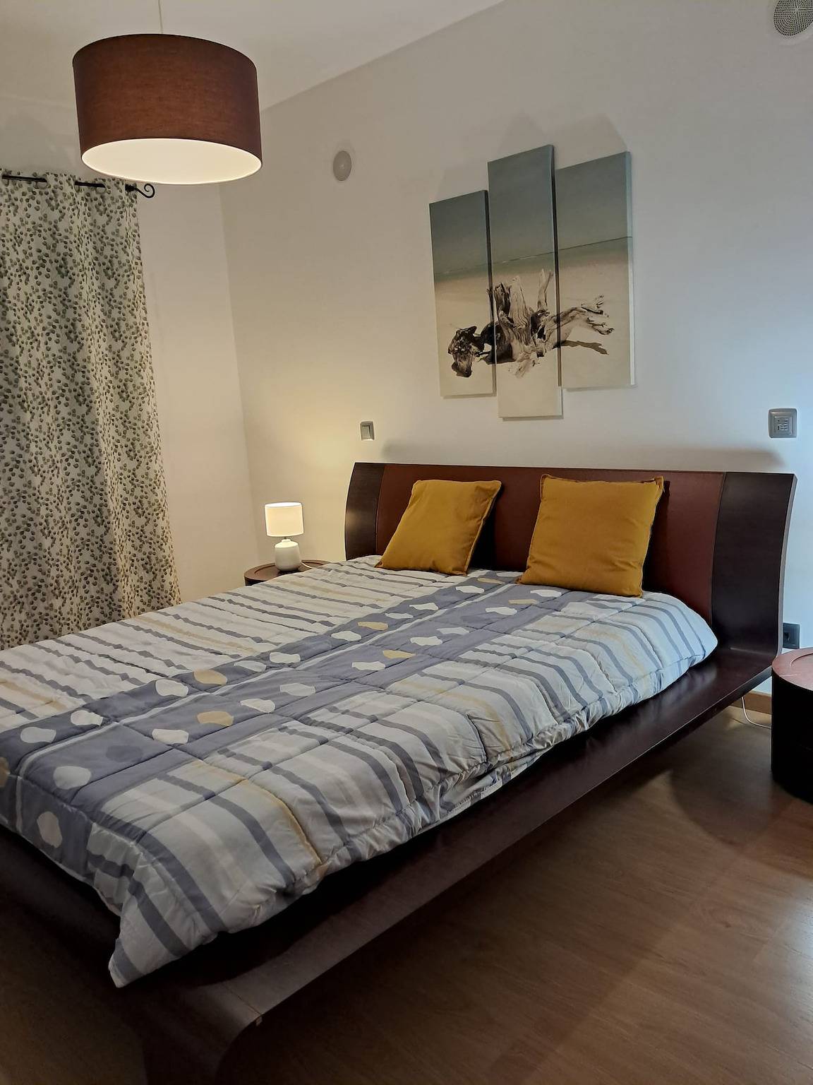 Entire apartment, Holiday apartment for 5 people with pool in Quarteira, Faro District