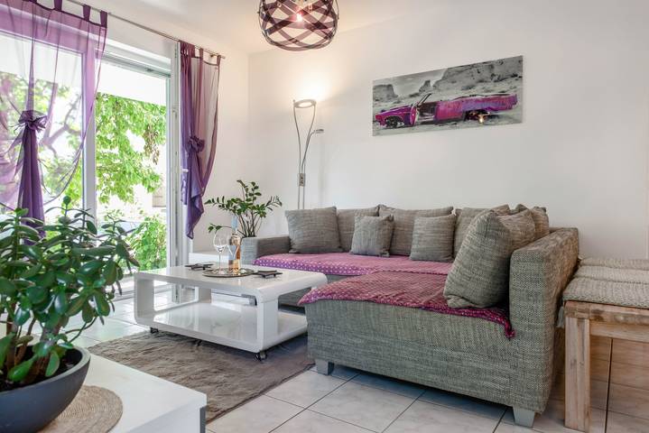 Appartement entier, Appartement 'Annabelle' avec terrasse privée et Wi-Fi in Bodman-Ludwigshafen, Obersee (Bodensee)