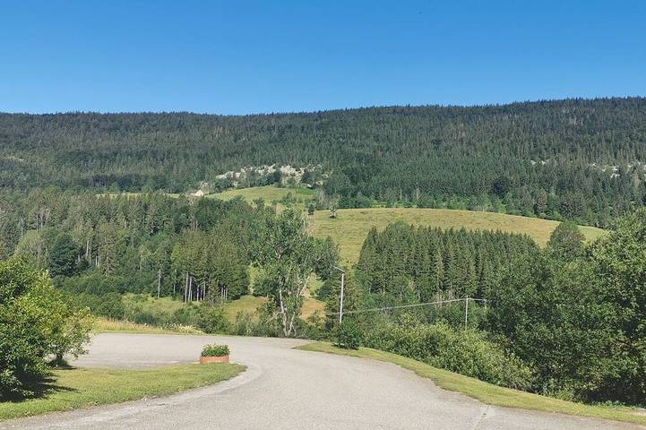 Location de vacances pour 6 personnes à Mijoux