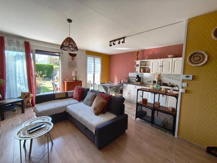 Location de vacances pour 7 personnes, avec Terrasse et Jardin à Tinqueux