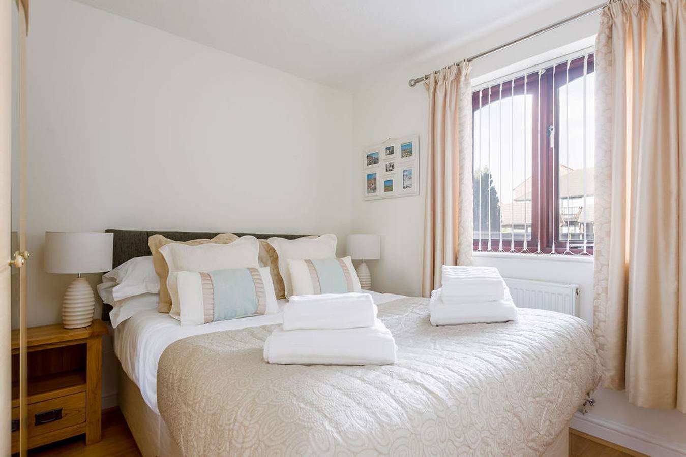 Apartamento entero, Flutes - Moments from Baiter Park and Waterfront in Poole, Poole Harbour