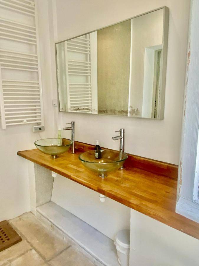Chambre d’hôte pour 2 personnes, avec Terrasse ainsi que Jardin et Vue à Èze - 3