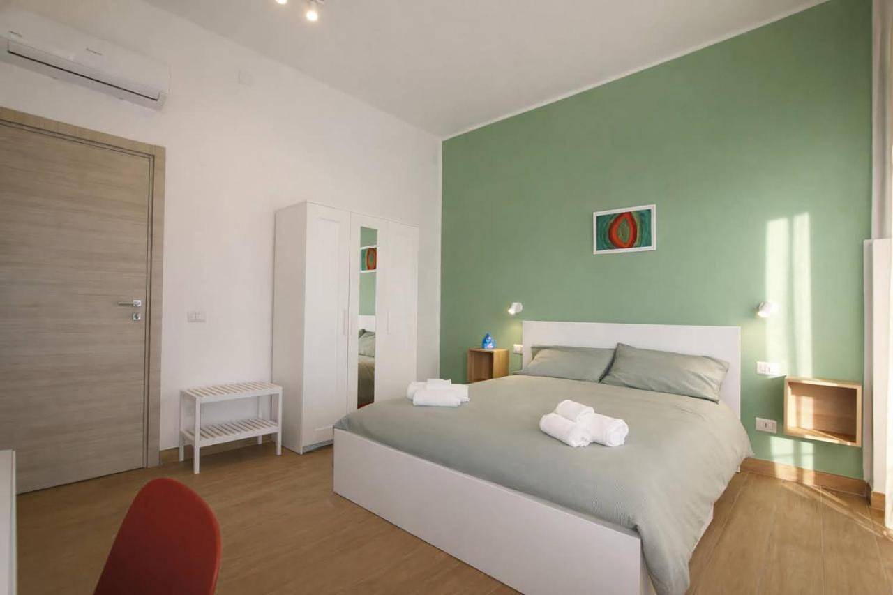 Large Double Room in Capua, Provincia de Caserta