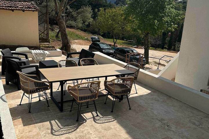 Ferienwohnung für 4 Personen, mit Balkon und Garten sowie Pool, mit Haustier - 1