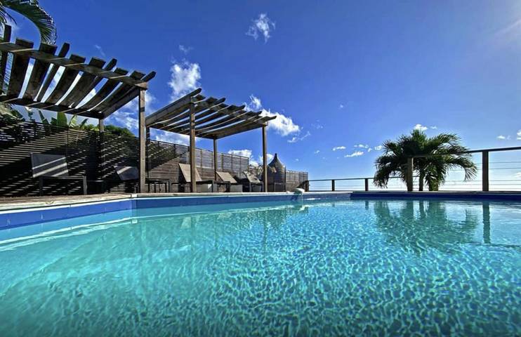 Villa pour 12 personnes, avec piscine ainsi que vue et terrasse à Saint-Pierre (ville) - 3