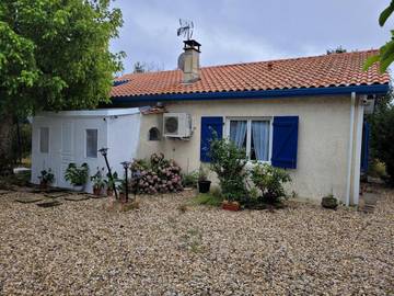 Gîte pour 4 personnes, avec terrasse et vue à Saint-Vivien-de-Médoc
