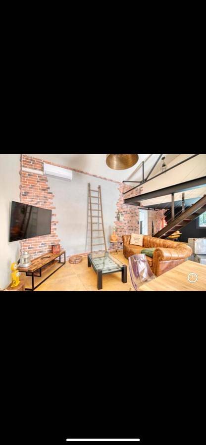 Location de vacances pour 4 personnes, avec vue et jardin à Grisolles - 2