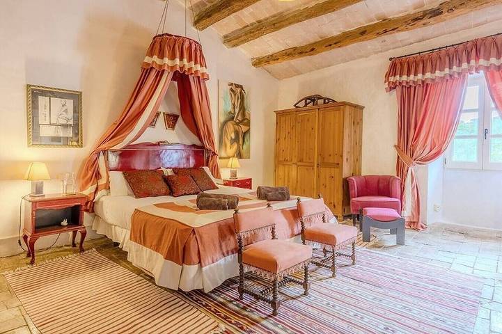 Mas d'en Giralt | 17 Acres of Private Nature | 10 min from Sitges & the beaches in Sant Pere de Ribes, Garraf