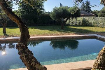 Cottage pour 8 personnes, avec jardin à Sanilhac-Sagriès