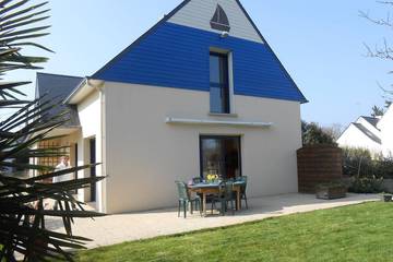 Gîte pour 6 personnes, avec jacuzzi et terrasse dans Plage De Treherve