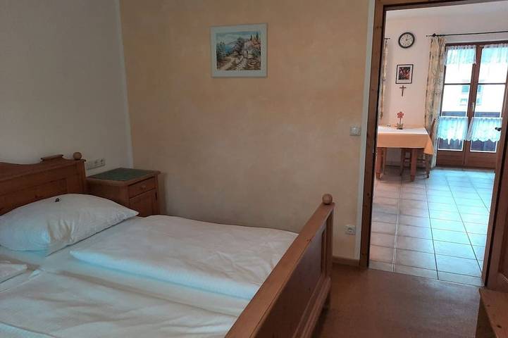 Ferienwohnung für 2 Personen, mit Balkon und Garten - 1