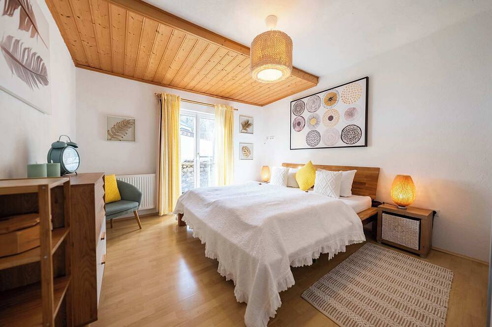 Ganze Wohnung, Apartment Narzisse | Fahrräder | Parkplatz | Balkon in Altaussee, Totes Gebirge